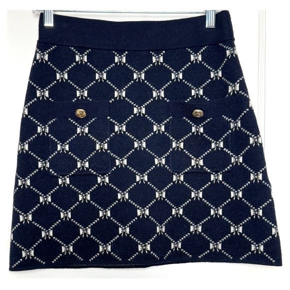 MAJE Navy Bow Design Jacquard Knit Gold Logo Button Patch Pocket Mini Skirt 6 - Picture 7 of 14